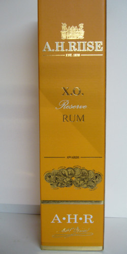 A H Riise XO Reserve box(Karibic) 40% 0,7 l 1090,-