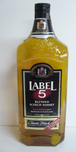 Label 5 Scotch whisky 2L 739,-